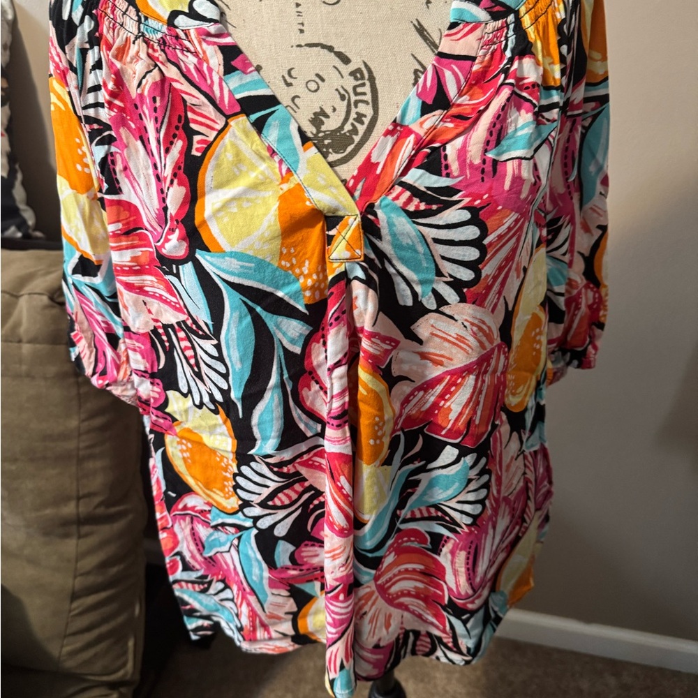 crown & ivy Multicolor Floral Blouse